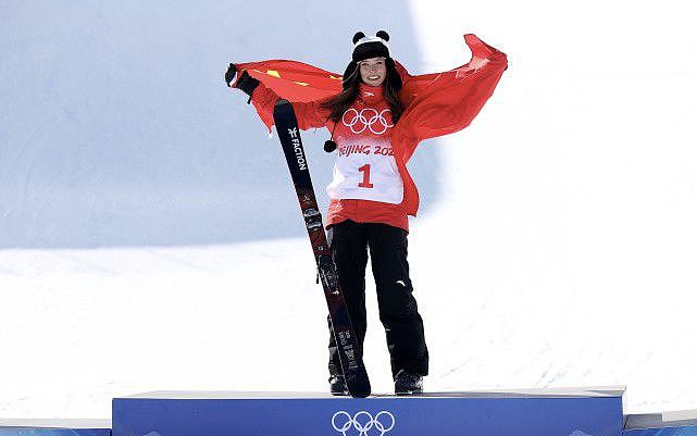 天选之女！谷爱凌18岁实现U型池大满贯，成自由式滑雪单届奖牌王 - 2