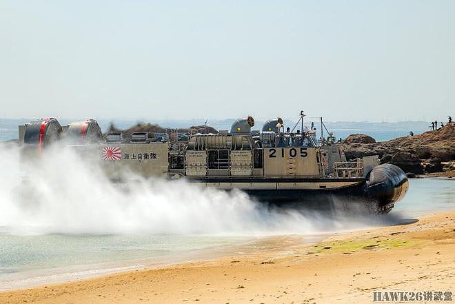 美日“铁拳”联合演习 LCAC气垫登陆艇抢滩 双方夺取滩头阵地 - 4