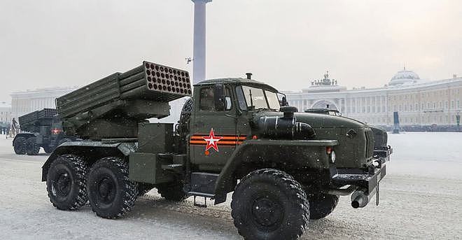带来死亡的冰雹，BM-21冰雹火箭炮，俄罗斯军队至今还在使用 - 1