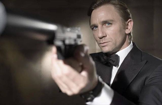 007特工原型：间谍生涯四处留情，被注射“测谎血浆”未曾暴露 - 1