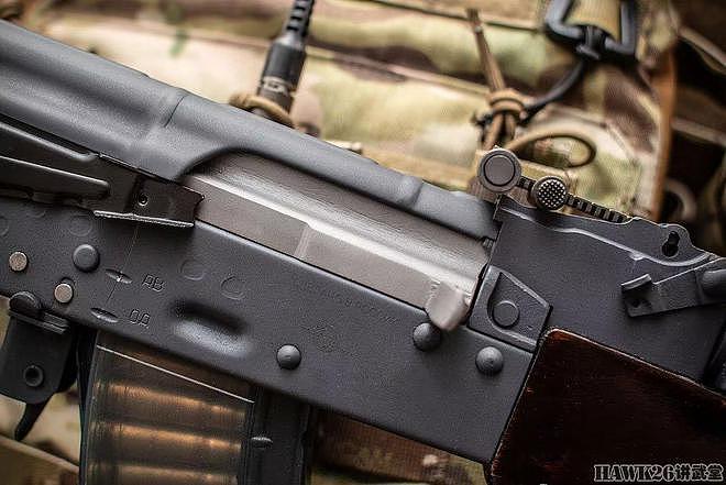 俄罗斯枪械企业推出改装AKM步枪 少花钱多办事 打造迷人大杀器 - 9