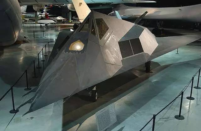 隐身战机F-117夜鹰的原型机与技术直接来源：拥蓝计划 - 3
