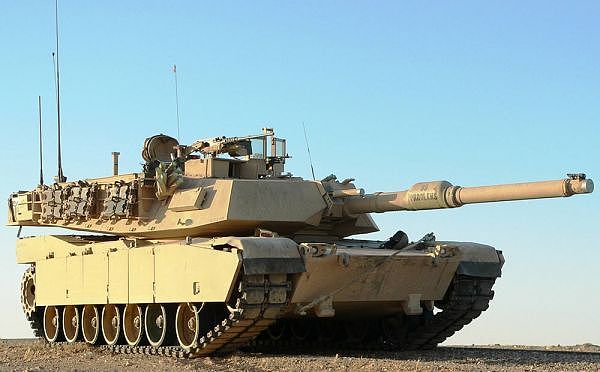 卖掉了870辆后 乌克兰到底有多少辆苏制T-72坦克？ - 1