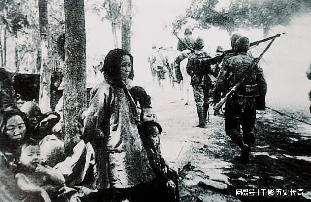 老兵日记：在南京杀死举白旗的士兵，找女人不分时间和场地 - 9