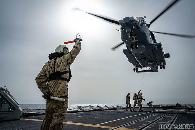 加拿大“蒙特利尔”号护卫舰演习照 CH-148飞行训练 项目设置多样 - 7