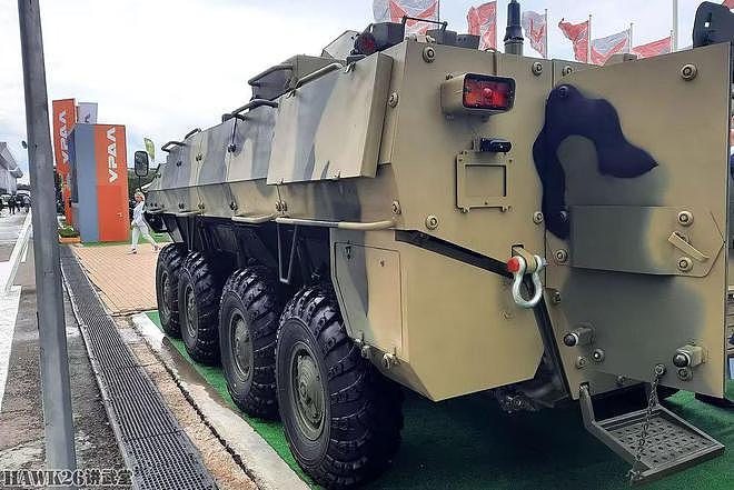 “军队2023”国际军事论坛 BTR-82步兵战车亮相 终于能装上尾门 - 4