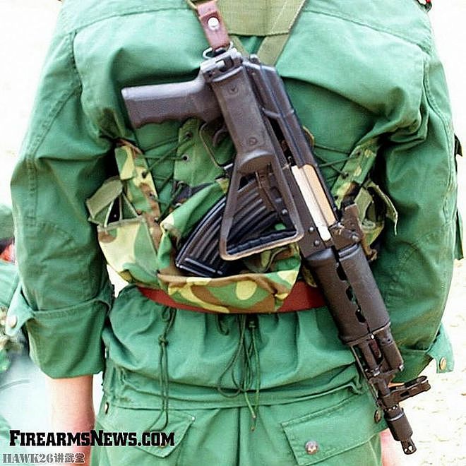 海外谈中国：QBZ-56C短步枪 中国军队最后一种卡拉什尼科夫枪械 - 3