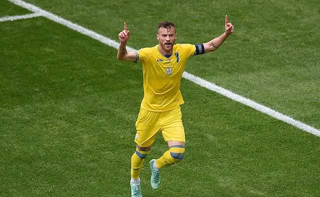 3-1！这才是战斗民族！乌克兰若再胜一场，将16年后重返世界杯 - 4