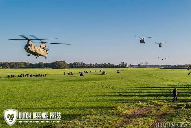 荷兰“猎鹰之秋”联合演习 第11空中机动旅搭乘直升机横穿全国 - 5