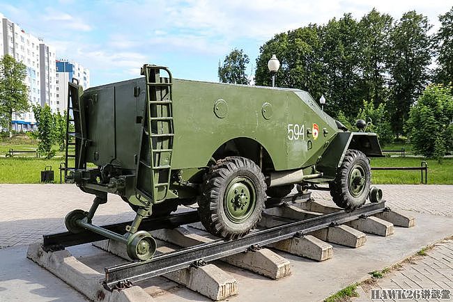 罕见的BTR-40zh.d.铁道公路两用装甲车 苏联用它对付铁道游击队 - 2
