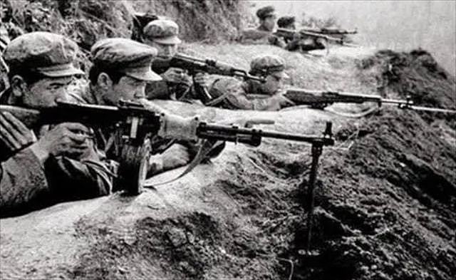 1981年，邓公在华北搞的“大动作”，成了百万大裁军的发令枪 - 2