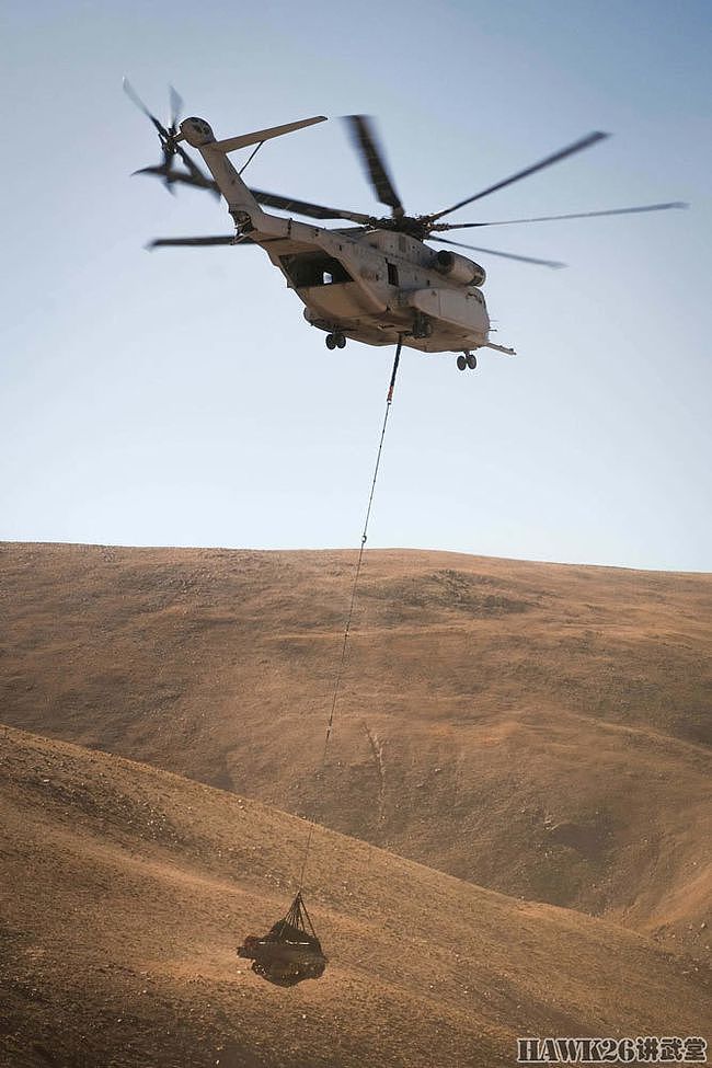 CH-53K“种马王”回收MH-60S 最贵直升机显身手 为美军打强心针 - 16