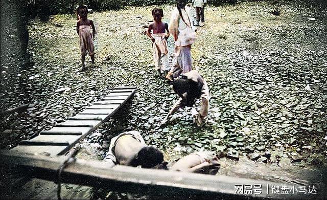 1910年，从上海前往苏州沿途所见，河边一幕让人唏嘘 - 8