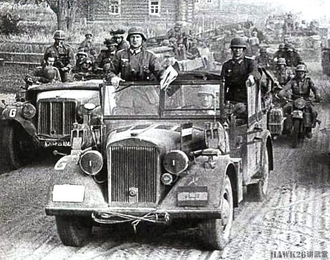 二战德军全轮驱动车辆 顶尖技术集于一身 希特勒座车改成移动邮局 - 9