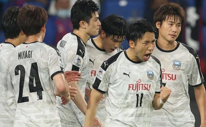 93分钟绝杀！亚冠鱼腩创历史，韩国球队乌龙被淘汰，恒大垫底出局 - 3