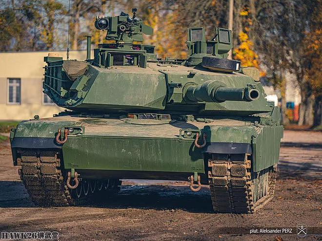 波兰陆军M1A2主战坦克训练课 面对诸多难题 美国工程师保驾护航 - 14