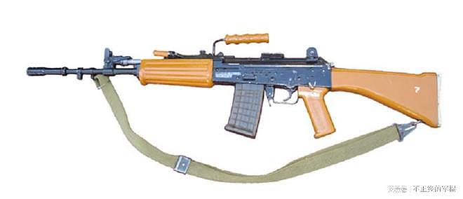 印度抛弃INSAS步枪换装AK203，是因为高原作战小口径威力不行么？ - 1