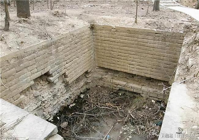 密云水库发现五阿哥永琪墓，陪葬品出土后，几百年前的传言被证实 - 5