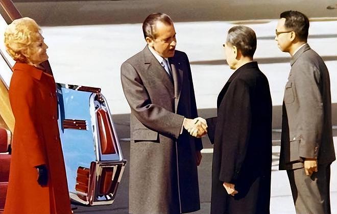 72年尼克松访华，待遇冷落多次不爽，见完主席却说：此行让我骄傲 - 8