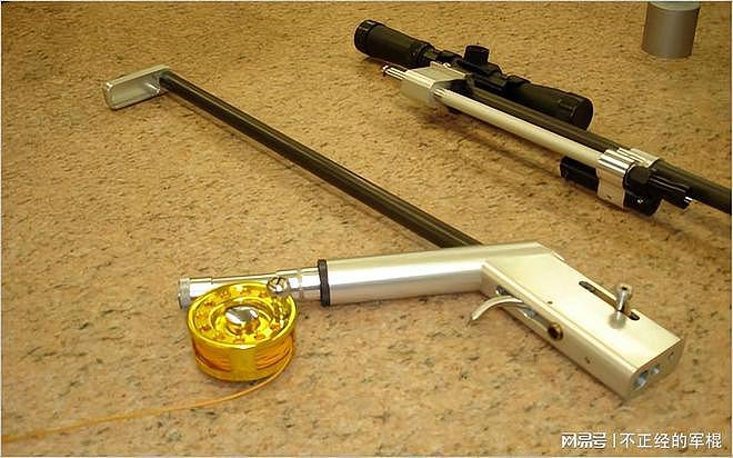 Pack Rifle生存步枪：自带手电筒、能当鱼竿用的生存步枪 - 12
