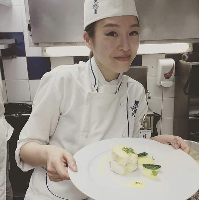 国际华裔小姐冠军转行当厨师，被曝在知名酒店任职，师从法国名厨 - 15