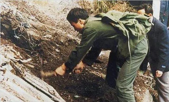 广西村民采药在山中迷路，意外发现坠毁飞机，揭开尘封多年的历史 - 7