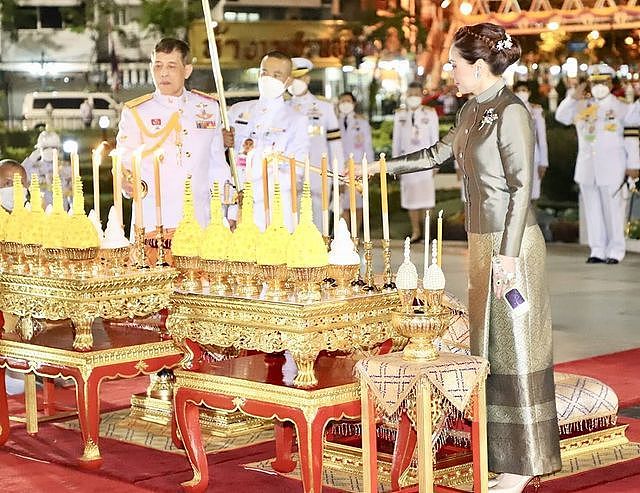 泰国16岁提帮功王子罕见亮相！变瘦变帅了，身高超过180有王者范 - 4
