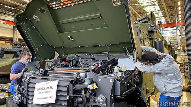 德国联邦国防军将接收的新一代装甲救护车 瑞士制造 6×6越野底盘 - 5