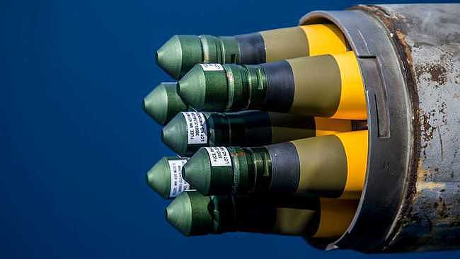 由英国宇航系统开发 将传统火箭弹转变为可控 提高精确杀伤 - 1