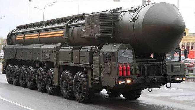 乌军反攻计划出炉 俄军破坏战车避战 60万军队行动或选择核武 - 1