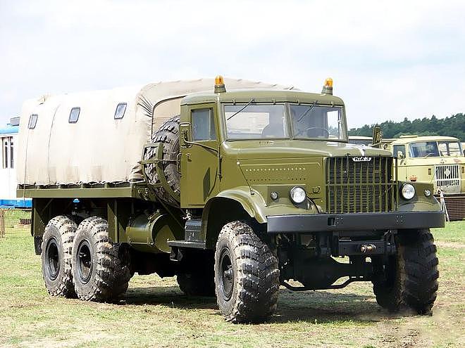 俄罗斯14大现役军用车辆总览，个个都有着“俄式粗犷”的外观 - 36