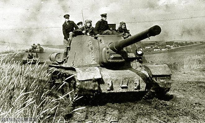 80年前 ISU-122自行反坦克炮批准生产 主要对付德军重型装甲车辆 - 4