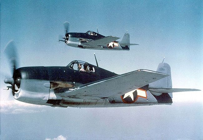 它就是生产12275架 击落对方5171架 美军舰载战斗机：F6F地狱猫 - 1