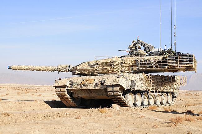 有多少国家装备德国豹2坦克？这个横跨欧亚两洲的国家拥有300辆 - 3