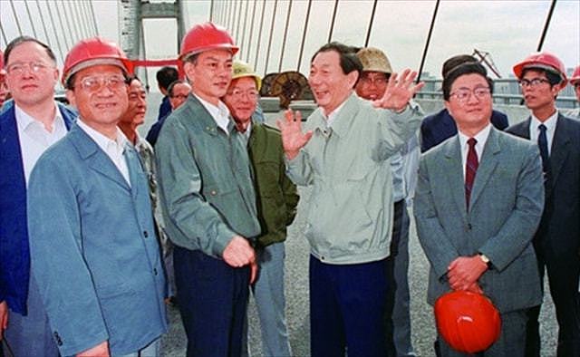 朱镕基上任上海市市长第一天：来到财政局，对完账后脸色越来越黑 - 5