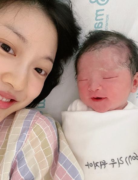 28岁女星官宣得女！宝宝是中韩混血颜值高，跨国婚姻曾备受争议 - 4