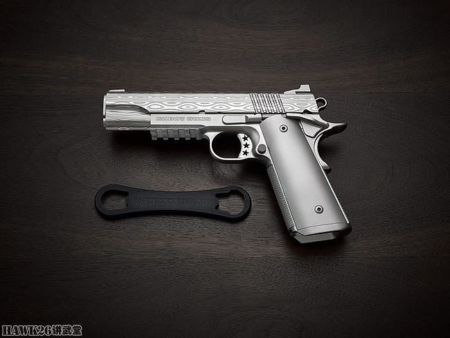 卡博特“宁静”1911手枪 全部零件由416不锈钢制造 缺点只有价格 - 2