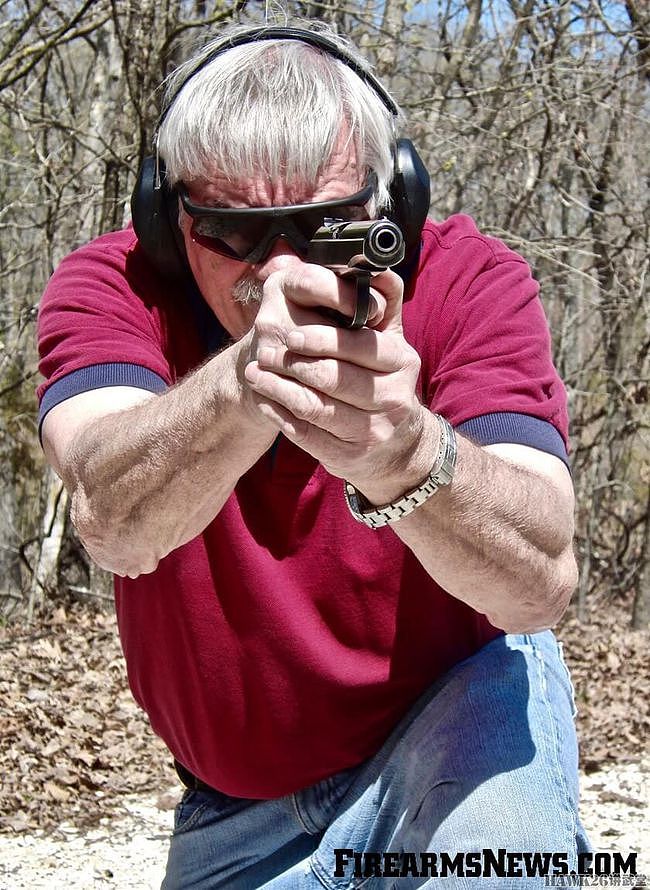 美国枪械作家眼中的马卡洛夫手枪 出生入死的伙伴 最佳军用武器 - 11