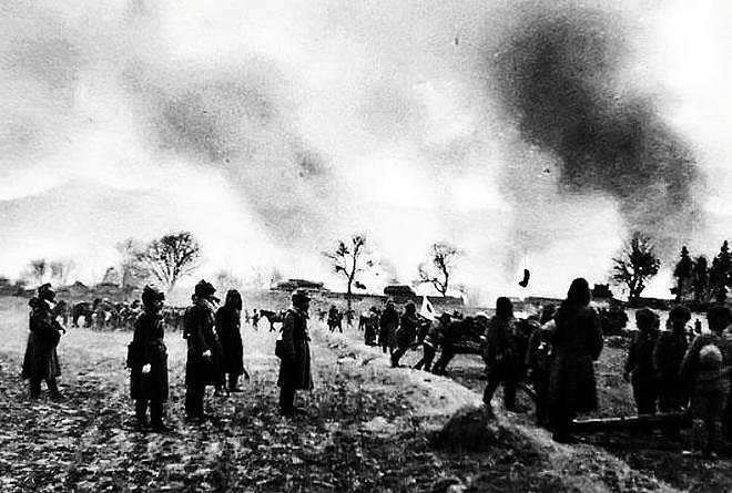 1943年，日军屠杀小村子后，中国军队连杀两个队长报仇雪恨 - 2