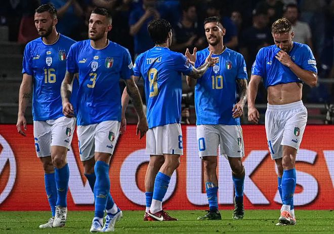尘埃落定！意大利递补进世界杯悬念揭晓，FIFA将官宣南美第三违规 - 4