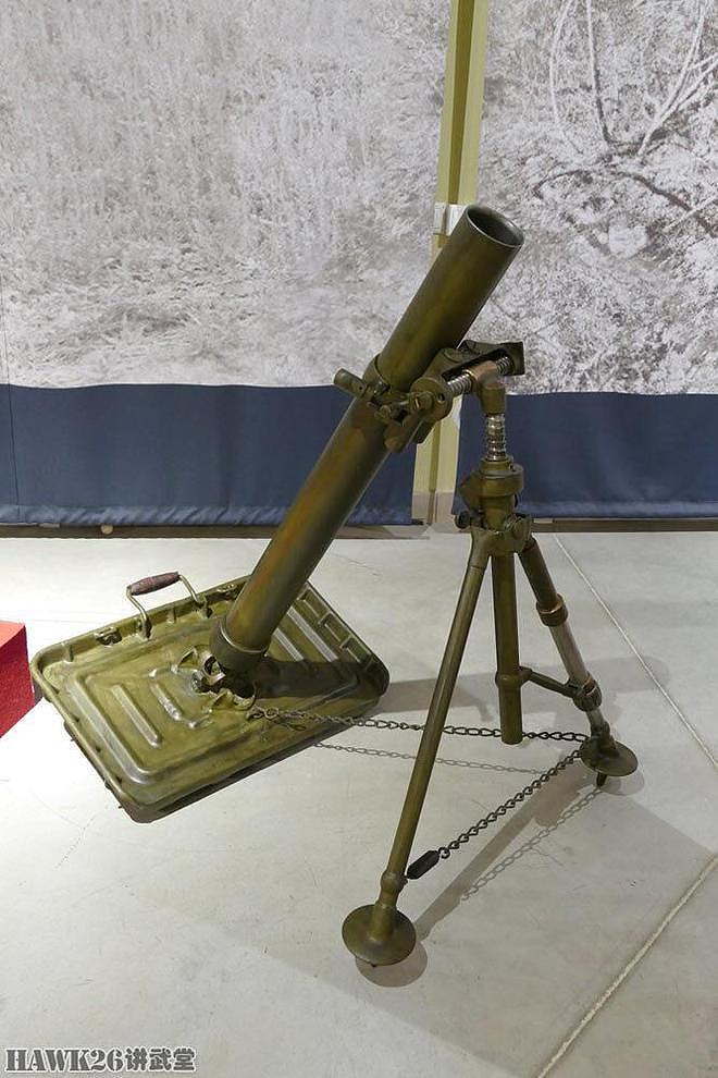 俄罗斯博物馆展示法国81mm迫击炮 来自中国改变苏联武器发展路线 - 1