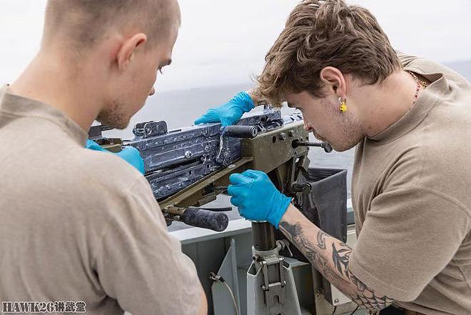 丹麦海军往机枪表面涂油 非常少见的谜之操作 推测防止水雾冻结 - 4
