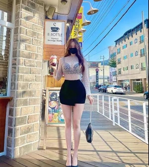 韩国模特坚持健身，身材曲线优美，网友：魔鬼身材 - 7