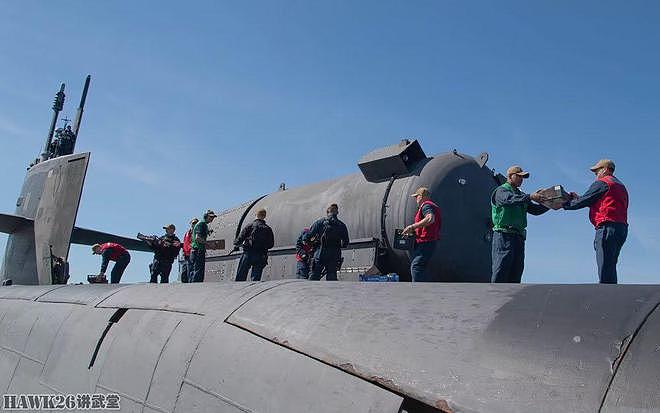 “海豹突击队”与战略核潜艇联合演习 美军换另一种方式狂秀肌肉 - 19