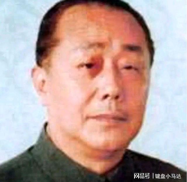 他曾任民航总局局长，74岁去世，葬于八宝山，间谍谣言不攻自破 - 3