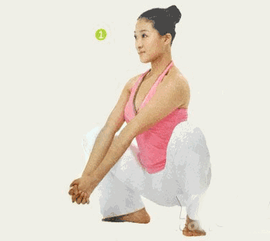 瑜伽蹲式：就这1个动作，每天5分钟，补充气血，改善全身柔韧性 - 3