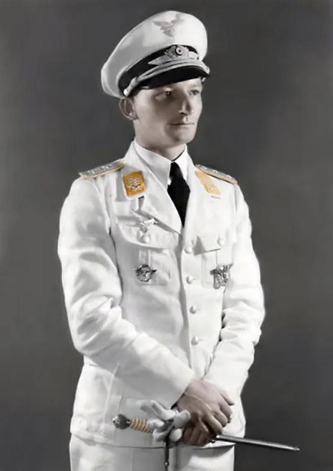 二战德军14款最帅气的制服，普鲁士风格到现在都不过时 - 9