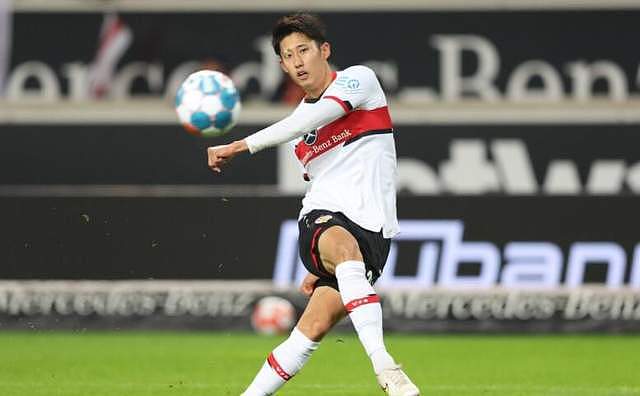 22岁日本中卫在德甲爆发！4个月前还在踢J2联赛，还不是绝对主力 - 3