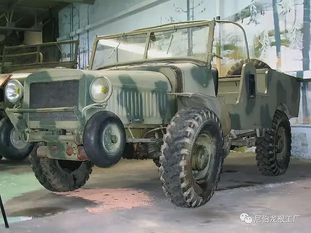 “小八轮”：法国陆军拉弗利 V15系列轻型军用卡车 - 1