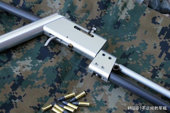 Pack Rifle生存步枪：自带手电筒、能当鱼竿用的生存步枪 - 4